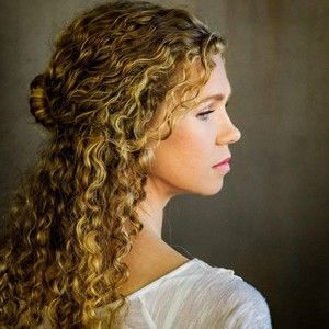 Meet your Posher, Devaune